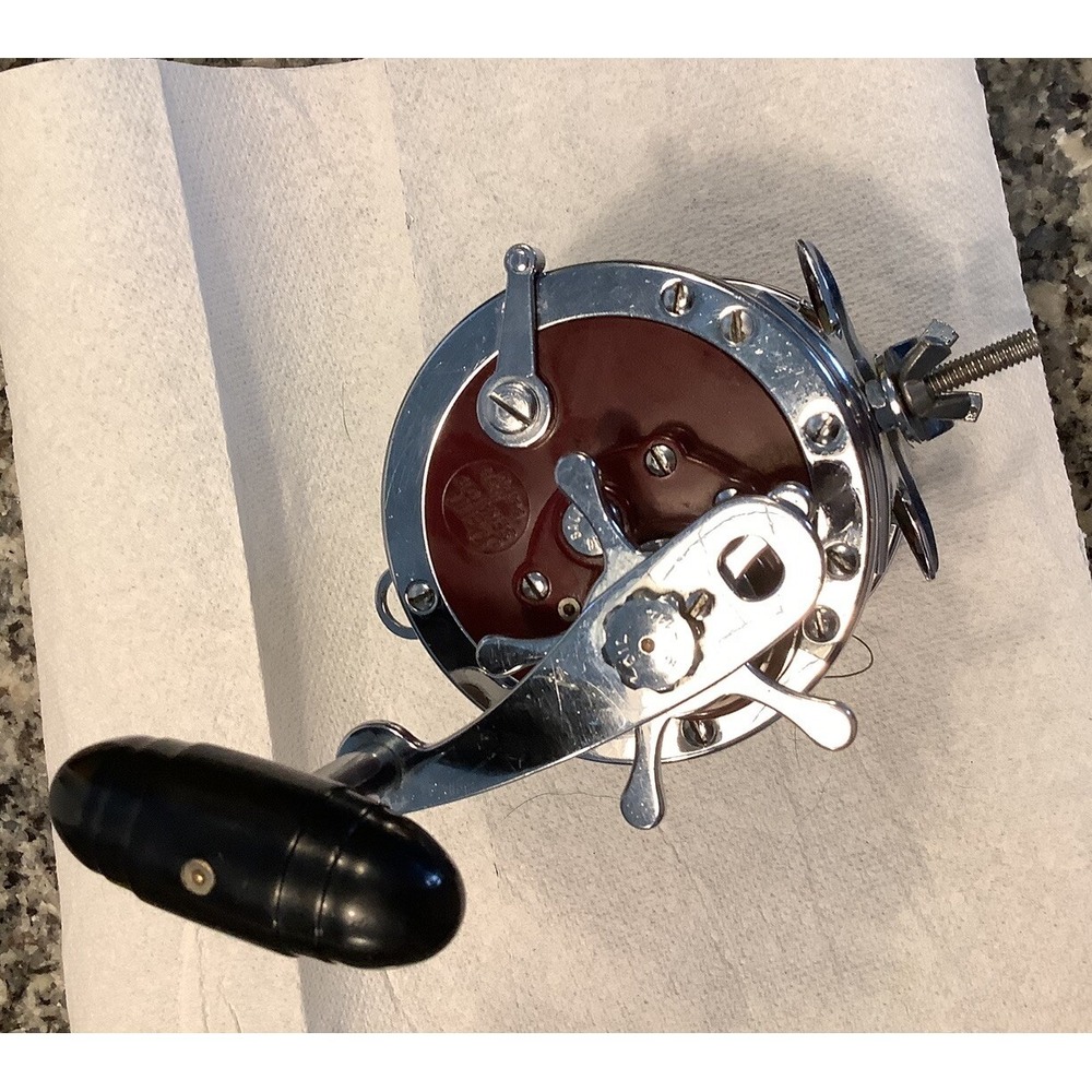 VINTAGE PENN SPECIAL SENATOR 113HL 4/0 50TH ANNIVERSARY FISHING REEL SWEEEEET